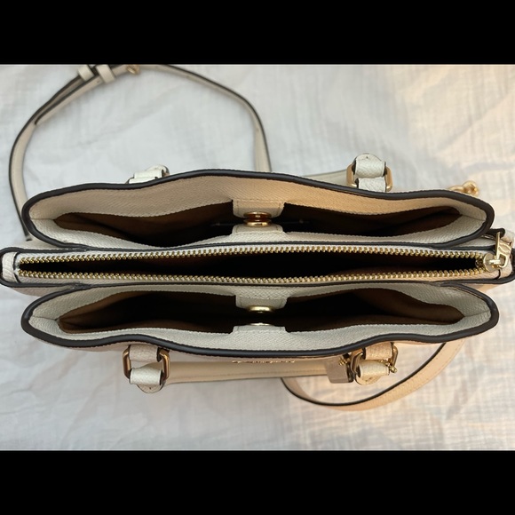 Coach Purse - Picture 3 of 6